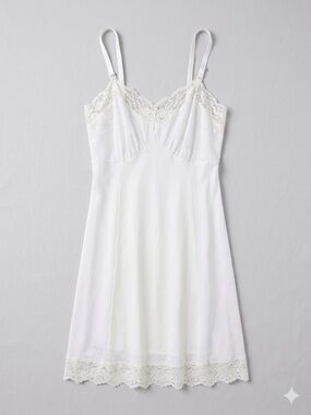 Vintage 70s Sears Bridal White Lace Trim Full Slip Dress Embroidered Floral Bust